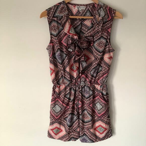 Go CoCo Juniors Multicolor V Neck Boho Geo Abstract Print Pocketed Romper Large - Picture 1 of 12